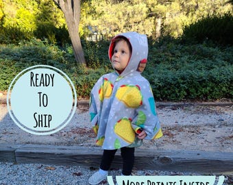 Car seat poncho - Car seat cape boy - Double-sided fleece blanket girl - Car seat blanket - Ready to ship