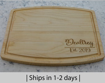 Cutting Board Personalized - Engraved Cutting Board, Custom Cutting Board, Wedding Gift, Housewarming Gift, Anniversary Gift Walnut Wood