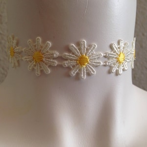 Flower choker -daisy choker-choker-flower necklace -gifts for her