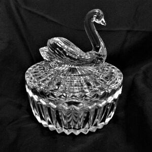 Vintage Schöner Klarglas Schwan von Jeannette