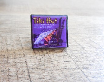 Il Tiki Hut, Tiki Bar Tie pin/bavero Pin! Scarabeo nero piastrelle pin con Preferiti stabilimenti Tiki, Tiki-cultura, Tiki Oasis