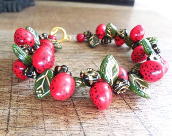 Strawberry Czech glass fruit bracelet with black and gold flowers, 8", gold toggle closure, Vintage-style, custom sized, retro, gift!