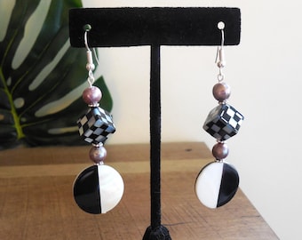 Mother of Pearl, Pearl dangle earrings, black and white, 60s Mod, checkerboard, Retro, Tiki Oasis, pierced, natural rose grey pearls
