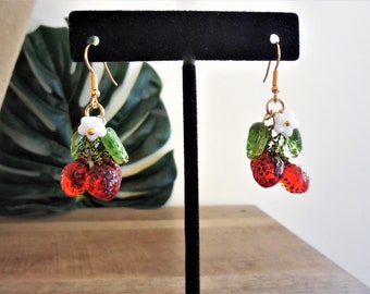 Triple Strawberry Fruit-sicle Fruit Czech glass fruit earrings, pierced, gold, retro, vintage style, whimsical, Tiki, handmade, 1 3/4"