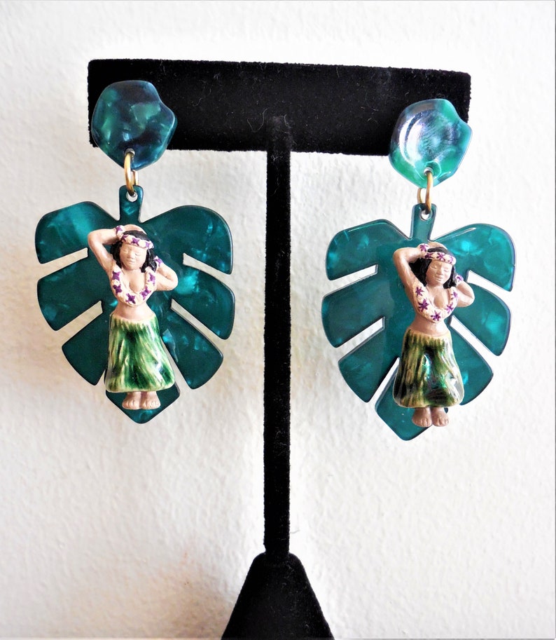 Emerald Green Monstera Palm Leaf Hula Girl Earrings Tiki Etsy