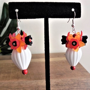 Colorful white vase earrings, acrylic, lucite flowers beads, red, orange, black, tropical, retro styling, Tiki Oasis, Caliente, gift