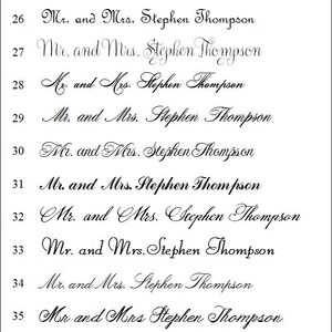 Peut inclure: Sur fond blanc, le texte "Mr. and Mrs. Stephen Thompson" est pr&eacute;sent&eacute; dans diverses polices cursives &eacute;l&eacute;gantes. La phrase est r&eacute;p&eacute;t&eacute;e plusieurs fois, chaque instance affichant un style de calligraphie diff&eacute;rent, allant du d&eacute;licat au plus audacieux.