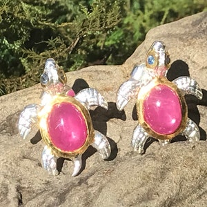Sterling silver ruby  stud  Earrings Turtle