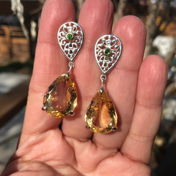 Yellow Citrine Faceted Pear-shaped Teardrop Sterling Silver Earrings Yellow Citrine Faceted Pear-shaped Teardrop Sterling Silver Earrings