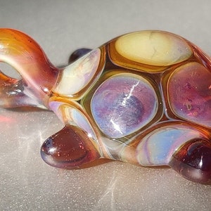 glass turtle pendant hand made one of a kind made in Lawrence Kansas boro lampwork lfk