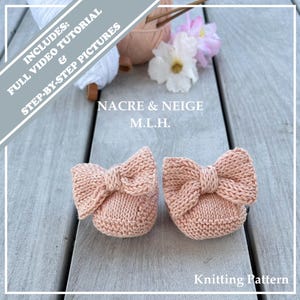 Baby Girl Bow Booties Knitting Pattern with Video Tutorial (PDF VIDEO)