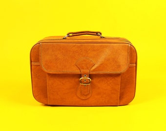 Leather Vintage Carryon Suitcase with Front Pocket