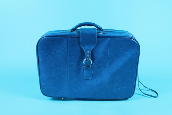Roller Vintage Vinyl Suitcase in Blue