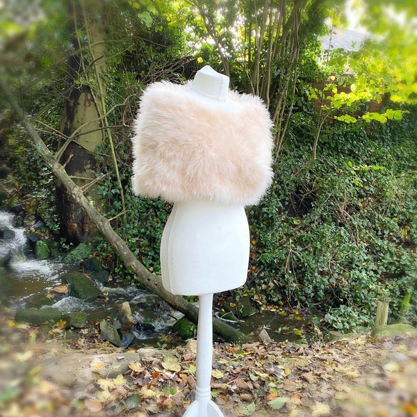 Champagne peach Marabou ostrich feather shawl, peach bridal cover up, wedding bolero, winter wedding, feather wrap, champagne stole