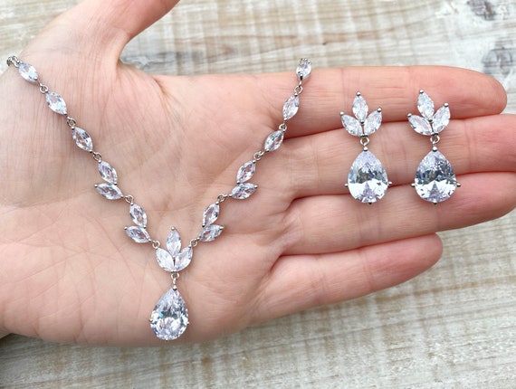 Necklace and earring set outlet for wedding