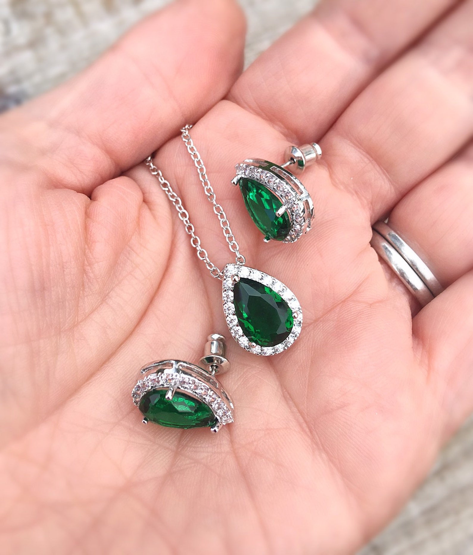 Emerald Green Bridal Jewellery Set Necklace and Earring Set Etsy UK