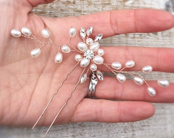 Rose gold bridal hair pins, bridal hair accessories, wedding hair accessories, pearl wedding hair pins, rhinestone and pearl hair pins