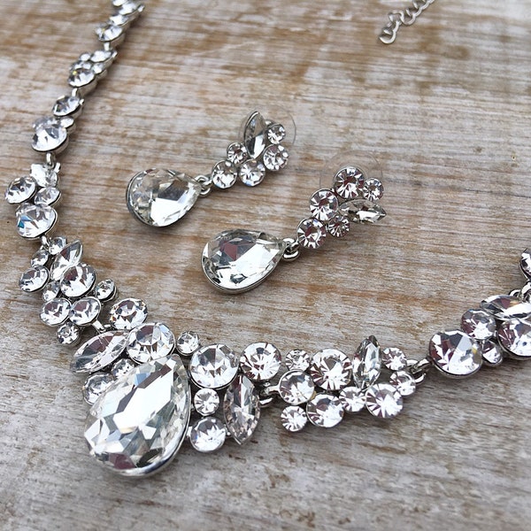 Bridal necklace and earring set, wedding necklace and earring set, bridal jewellery set, crystal jewelry set, wedding jewellery set