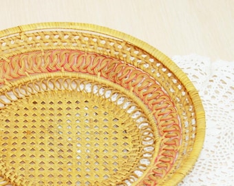 Handgeflochtener Korbgeflecht Teller: Vintage Strohbrot Tablett, Wanddekoration 25 cm