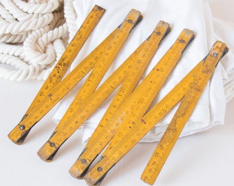 Yellow folding ruler, vintage tool, measuring stick, carpenter metric ruler, rusty metal vintage, 178 cm, retro industrial decor, zig zag