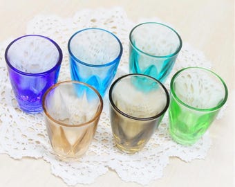 Retro Pastel Shot Glasses: Multicolored Vintage Barware, Set of 6