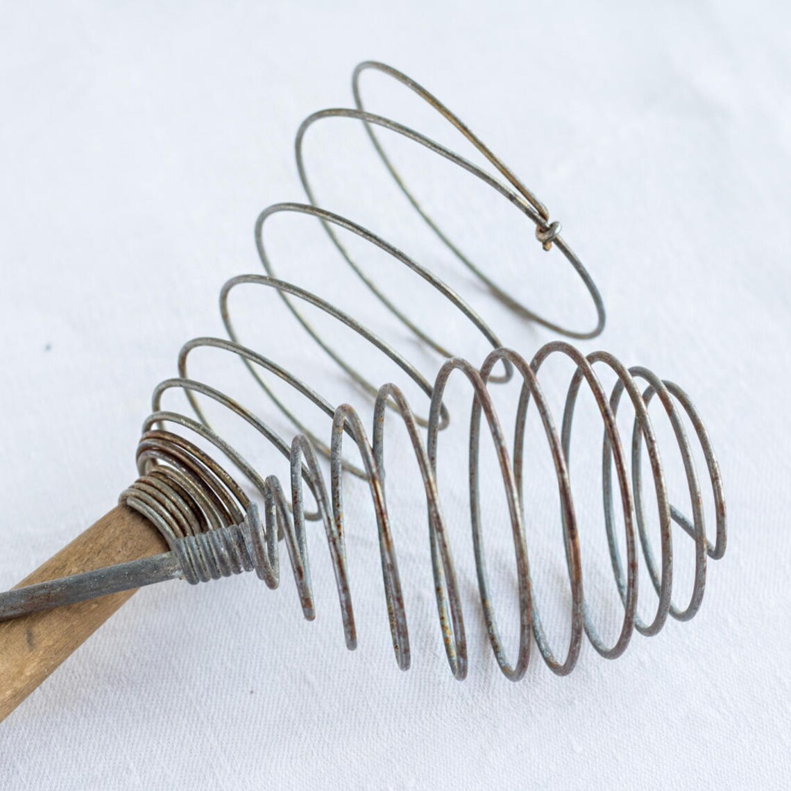 Vintage Whisk Metal Handwhisk Retro Kitchenware Spiral Etsy