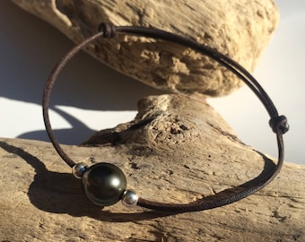 Tahitian pearl, silver, women or men adjustable bracelet, pearl on leather