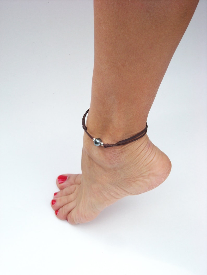 Tahitian pearl anklet for woman adjustable in size, Perfect beach jewel image 2