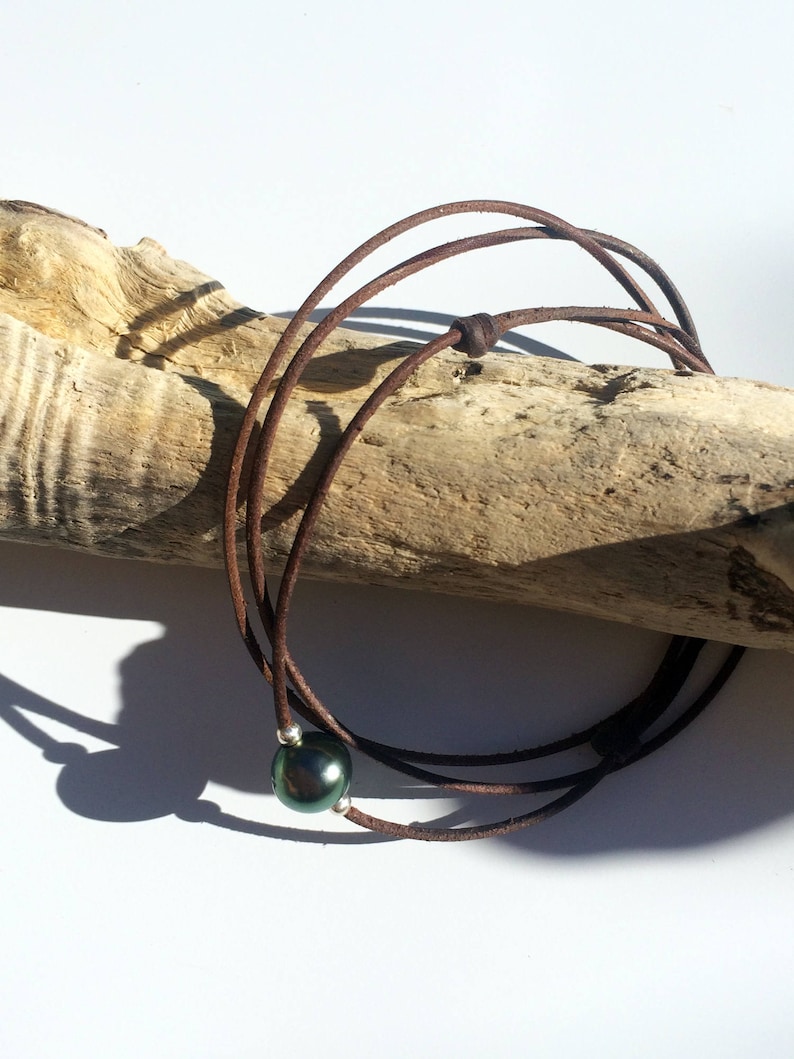 Collier une perle de Tahiti sur du cuir australien. Collier perle solitaire, Argent 925, longueur ajustable. image 3