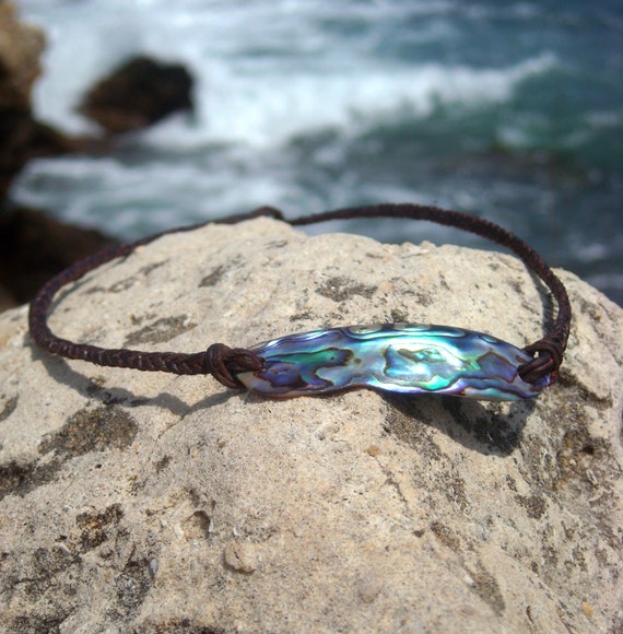 Tahitian pearl, shell and leather unisex choker
