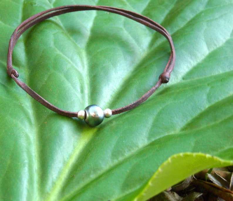 Tahitian pearl anklet for woman adjustable in size Perfect beach jewel!