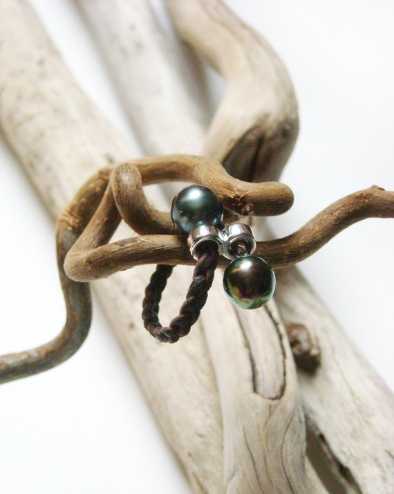 Tahitian pearls, leather, sterling silver, Women ring tahitian pearls