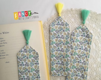 Flowered fabric bookmark, handmade tassel, gift for teacher, for gardener, for florist, for reader, for mum