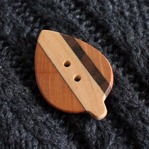 Multi Colored Wood Leaf Button, Leaf Shaped Sewing Button 1 1/2"