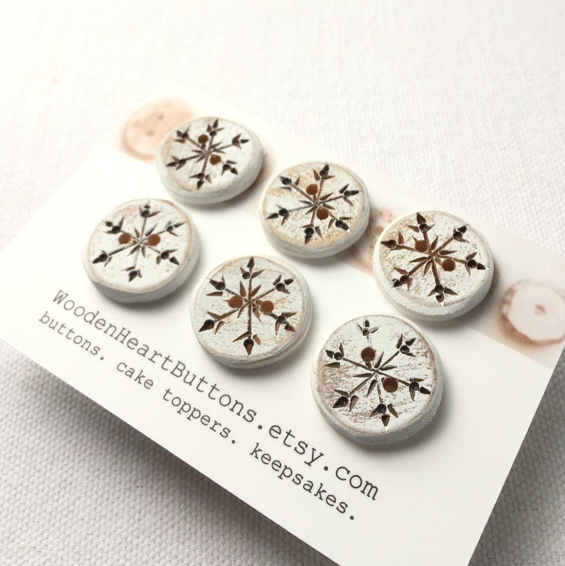 Tiny Snowflake Button, Handmade Wood Button 3/4 Inch or 20mm Winter Wonderland Sewing Button image 1