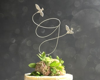 Custom Initial, Cake Topper, Wire Cake Topper, Custom Wedding Cake Topper with Love Birds, White Cake Topper