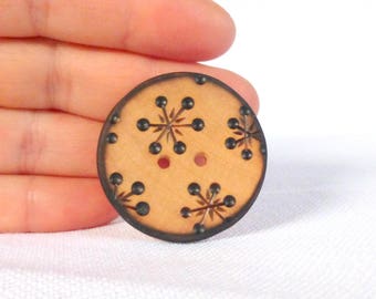 Simple Large  Wooden Button, Large Wood Button, Big Wood Button, Wooden Sewing Buttons, Handmade, 1pce 38mm or 1.5"