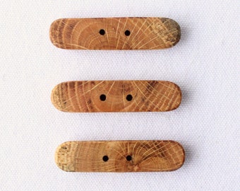 3 Large Aged Oak Buttons, Wood Grain Buttons, Wooden Toggle Buttons, Large Wood Button, Handmade Tree Branch Button 3pce 2"