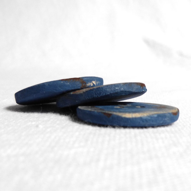 Rustic Wood Buttons Distressed/ Rustic Blue Buttons, Medium Blue Button, Wooden Buttons 4pce 1 image 3