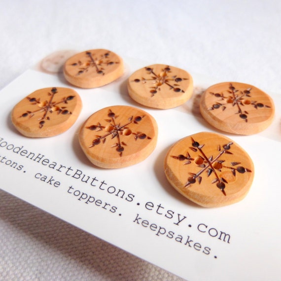 6 Snowflake Wooden Buttons - craft buttons 18mm