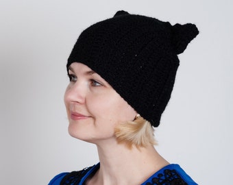 Bonnet d'hiver noir : bonnet avec oreilles, bonnet d'hiver au crochet, petite chatte, chat dans le bonnet, chapeau pour femme et adolescent, accessoires pour femmes, bonnet pour minou