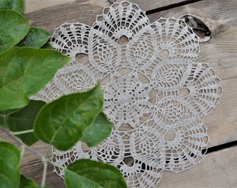 かぎ針編みの花のドイリー：13.5インチの茶色の綿レース - Etsy 日本