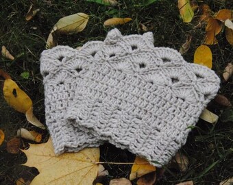 OATMEAL boot cuffs: boot toppers, crochet leg warmers, boots socks, women boot cuff, girls boot cuff, boots accessories, Christmas gift
