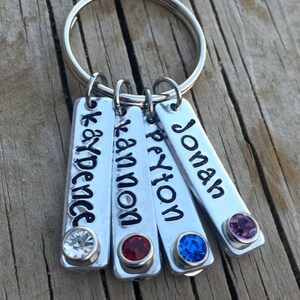 Mom Keychain with kids names, personalized Mother's day gifts, Best gift ideas for her, special jewelry for grandma, custom name key chain image 4
