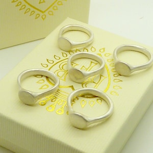 Sterling silver stackable signet ring