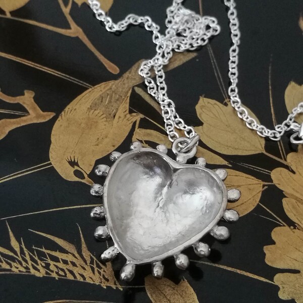 Colgante de corazón de plata en cadena de plata