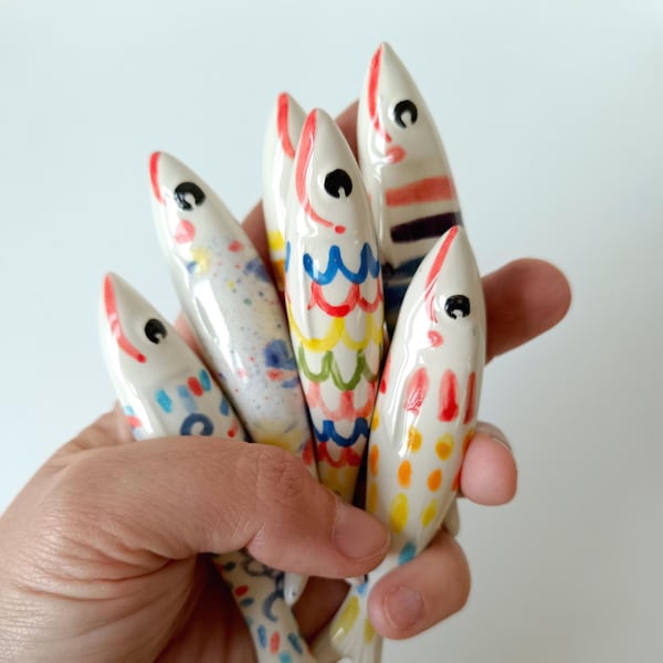 Packung glückliche Sardinen Kühlschrankmagnet - Lissabon handgemachtes Souvenir - Keramikmagnet - Fischmagnet