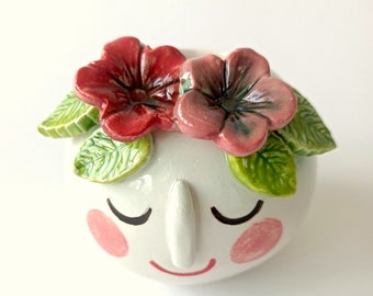 Smile Vase - With red and pink flowers-  One of a Kind Ceramic Face Vase, Handmade Ceramics, Indoor Vase, Home Decor, small vase