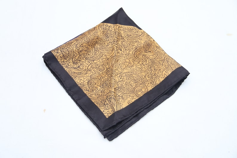80/'s Vintage BRETT Fancy Patterned Pocket Square
