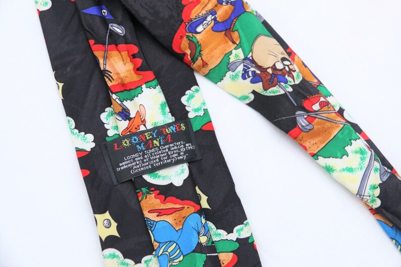 Rare 1993 Vintage LOONEY TUNES MANIA Patterned Colorful Tie
